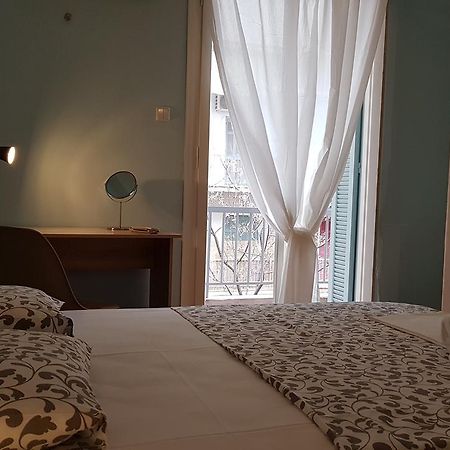 Menta Errathens Apartment - Athens Center, 5 Bd, 2 Bath Bagian luar foto